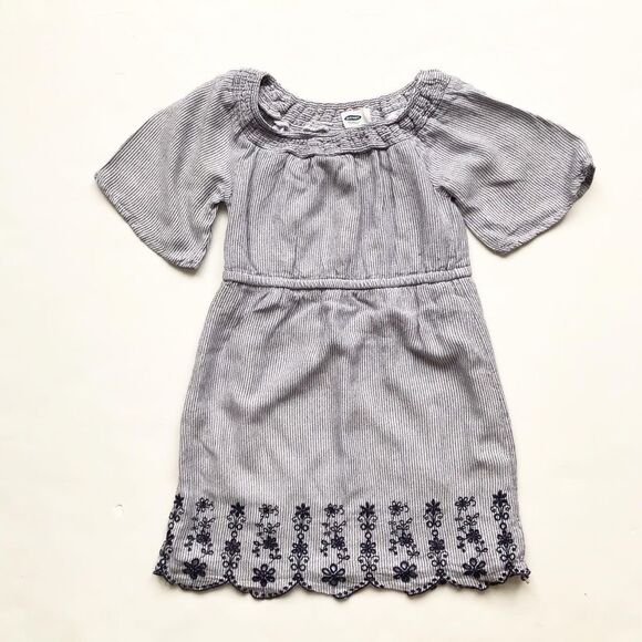 Old Navy stripe soft eyelet hem dress EUC XS(5T) - Picture 1 of 2